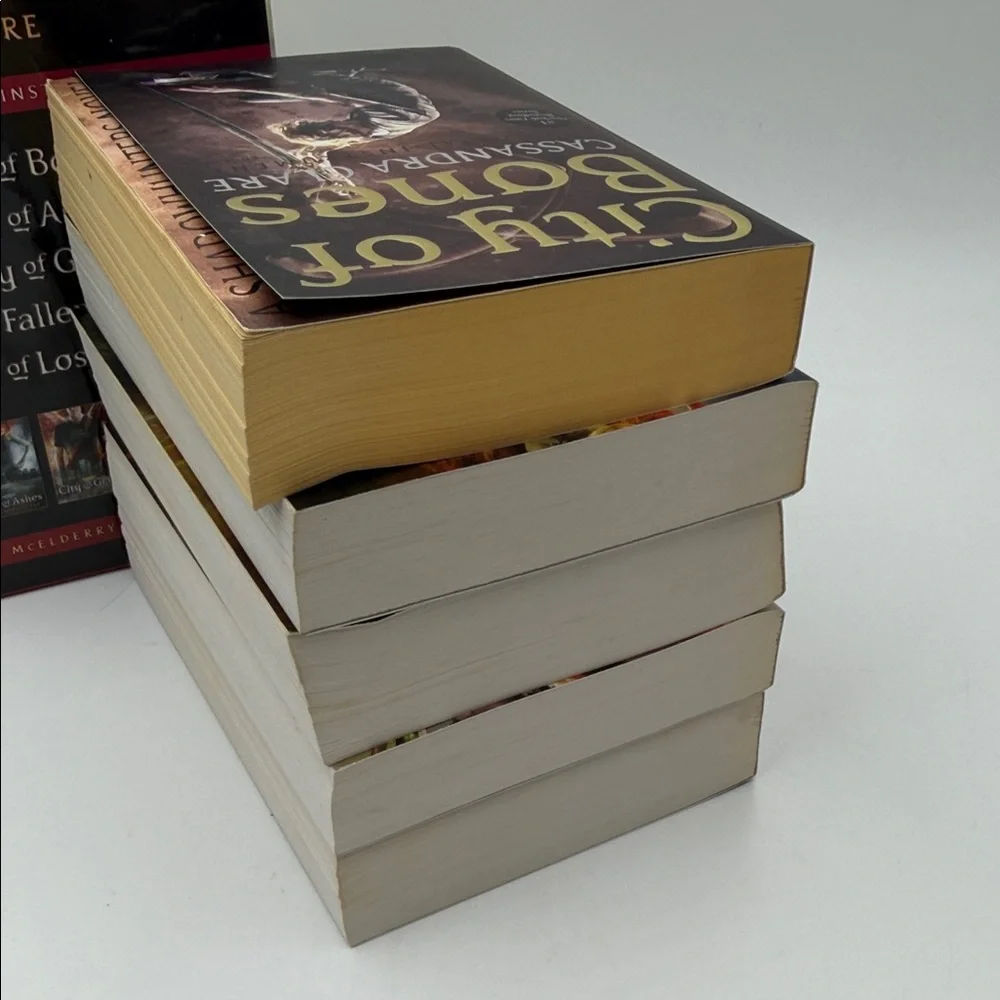 The Mortal Instruments Series Book Set